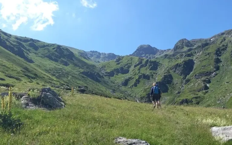 Wanderung im Schar-Gebirge und Rückfahrt nach Albanien