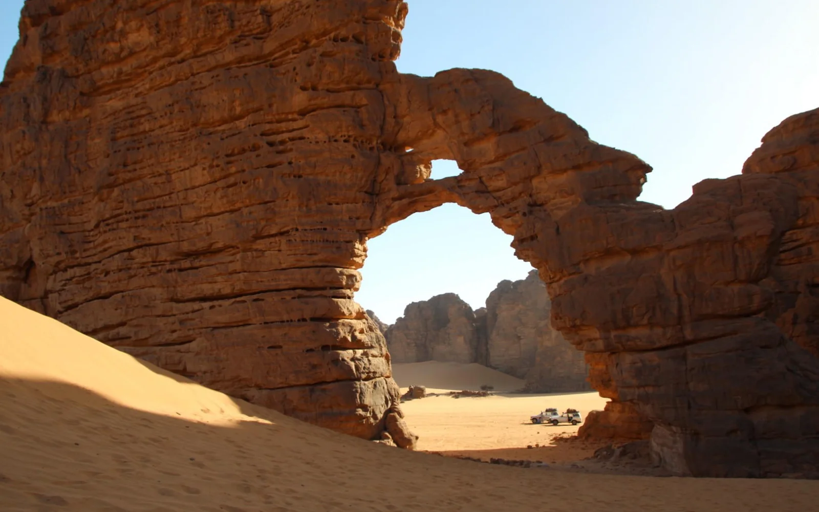 Tikabaouine, einer der spektakulären Felsbögen im Tassili N`Ajjer.