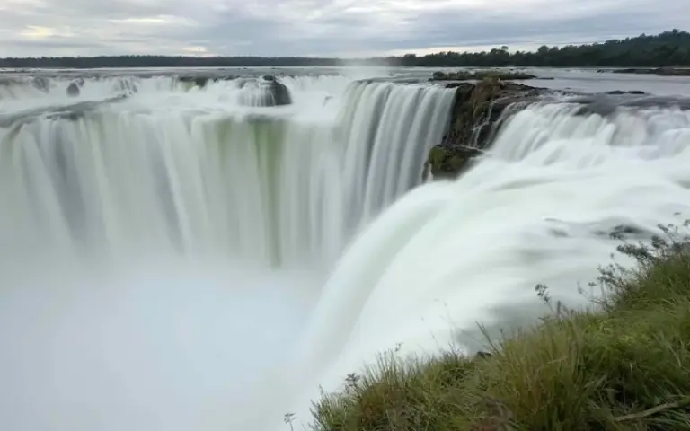 Besuch der Iguazú-Wasserfälle: brasilianische Seite