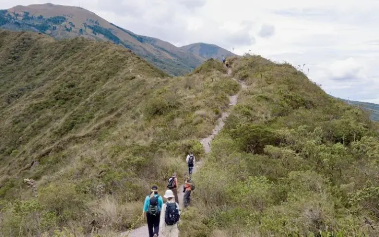 Wandern durch Bambuswälder und Fahrt nach San Agustín