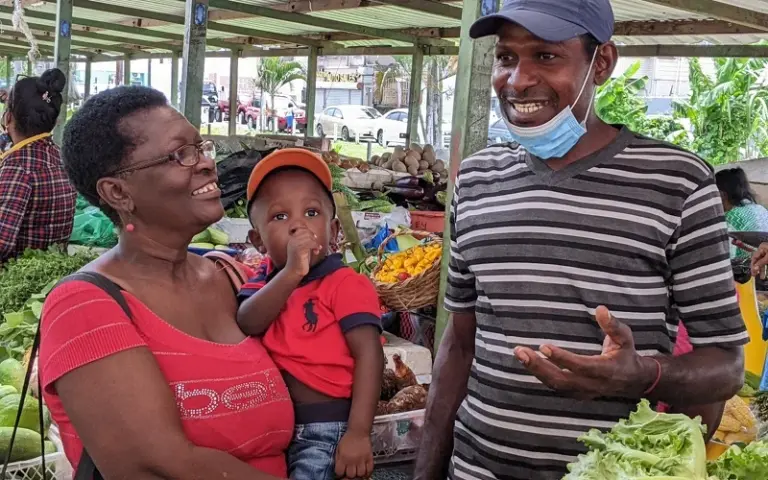 Grenzübertritt per Fähre und Fahrt nach Georgetown (Guyana)