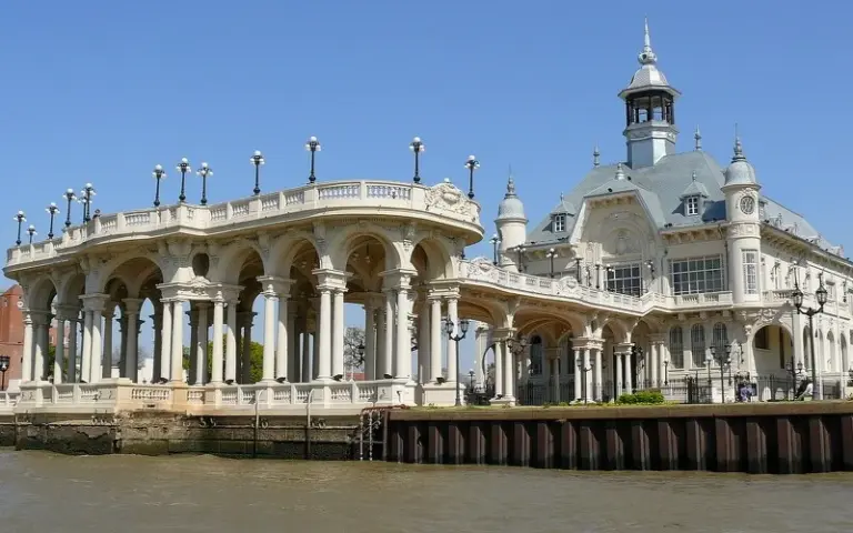 Den Herzschlag von Buenos Aires spüren: Recoleta und Tango