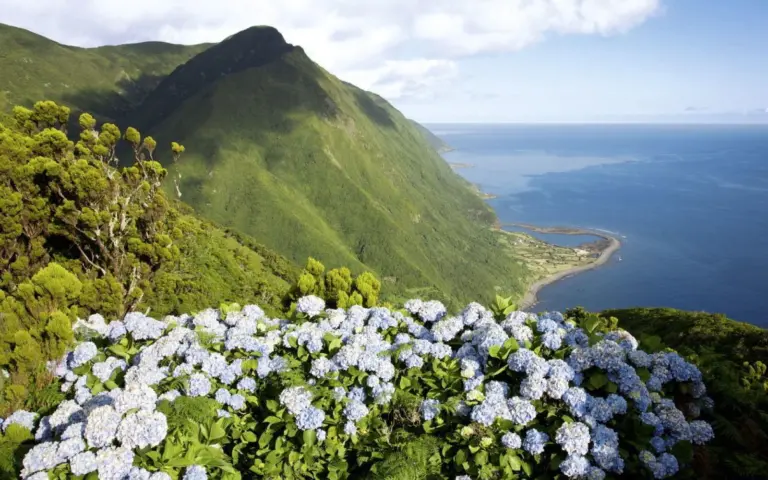 Die Insen Faial, São Jorge und Pico sind ein Paradies für Wanderfreunde.