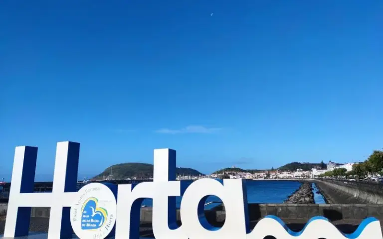Flug nach Horta auf die Azoren und Begrüßungsessen