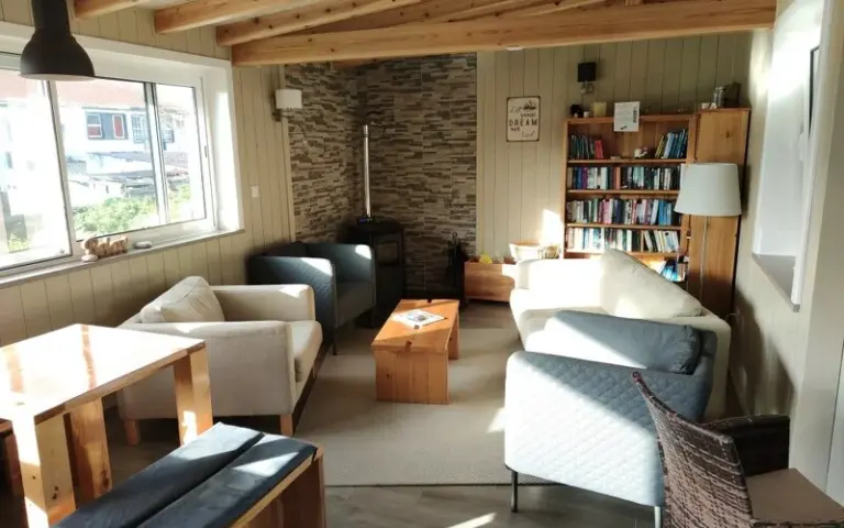Weiterflug nach Faial, Stadtrundhang Horta und Fährfahrt nach Pico