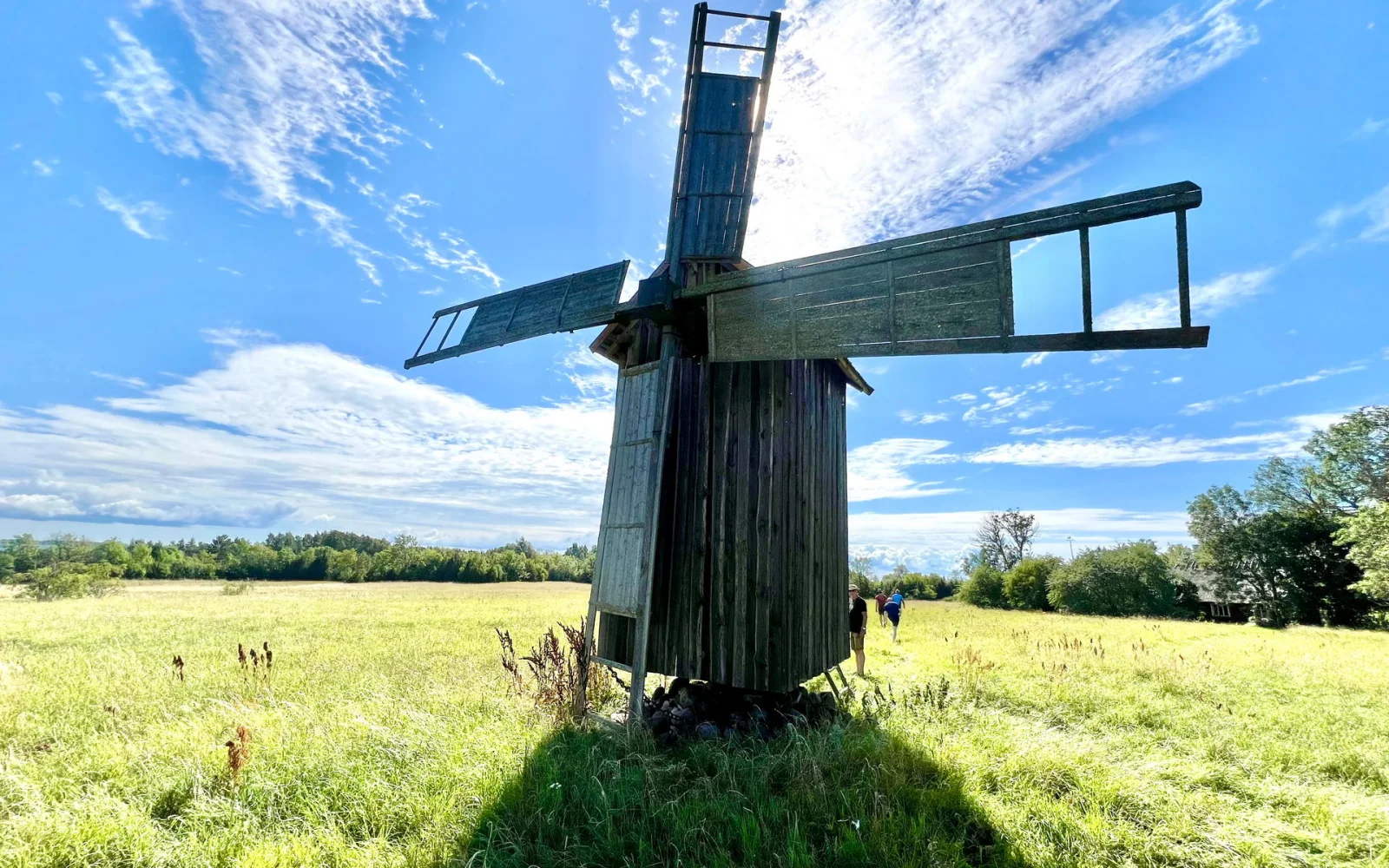 Typisch Estland auf der Insel Saarnaki (Foto: Daniel Zipper) 
