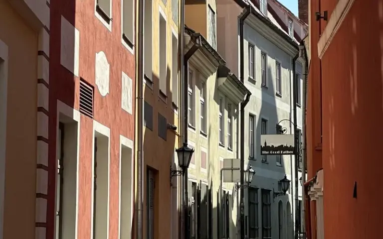 Anreise nach Riga und Begrüßungsessen