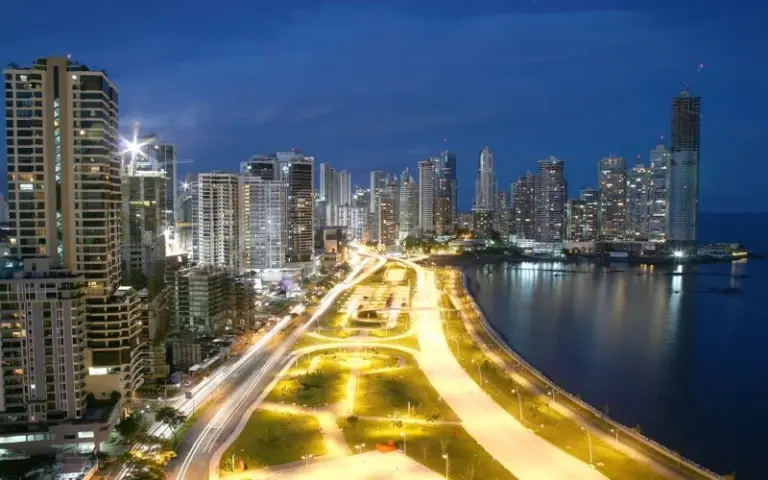 Panama City erleben