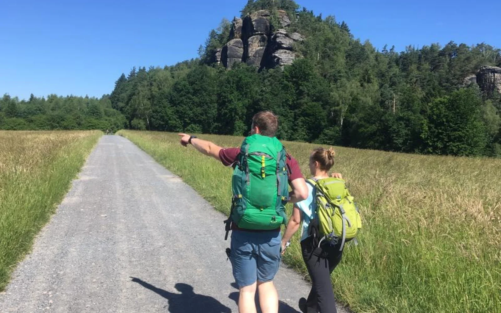 Auf dem Weg zum Rauenstein