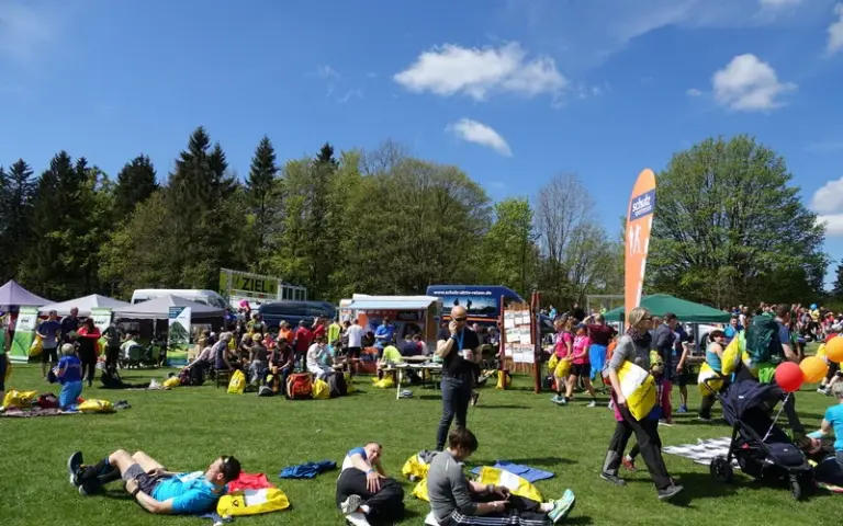 Der Lauftag mit (Kult-)Party am Abend in Schmiedefeld