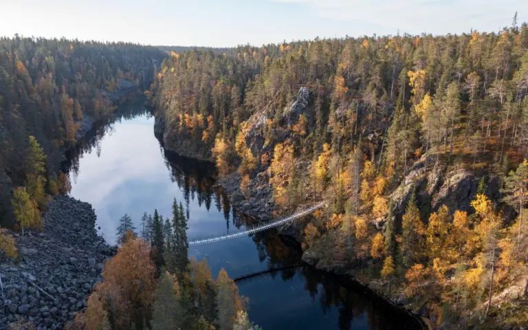 Freuen Sie sich auf Herbstfarben im Hossa Nationalpark! (c) Hannu Huttu Freuen Sie sich auf Herbstfarben im Hossa Nationalpark! (c) Hannu Huttu