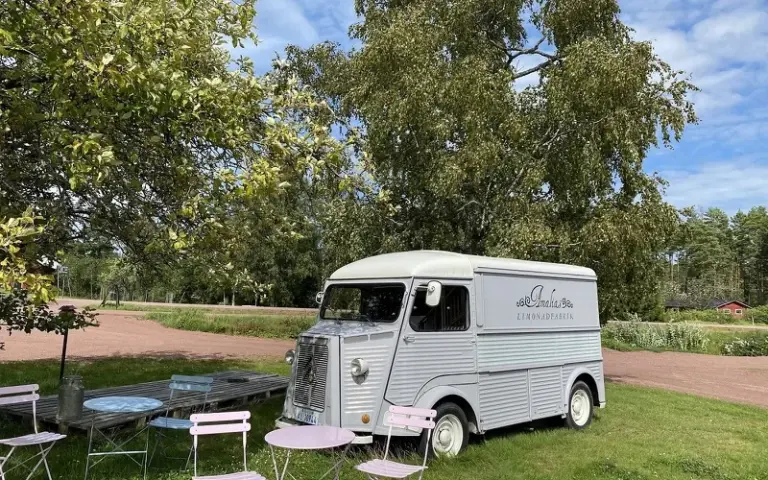 Kajaktour zu den Inseln vor Mariehamn und Radtour Mariehamn–Lemland
