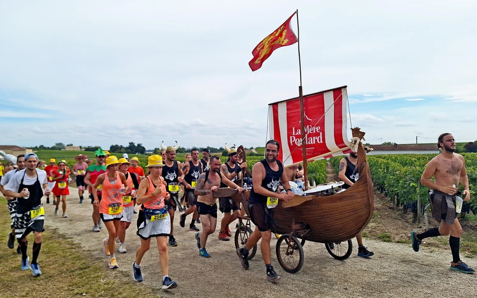 Jedes Jahr begeistert der Médoc-Marathon mit einem fantasievollen Motto