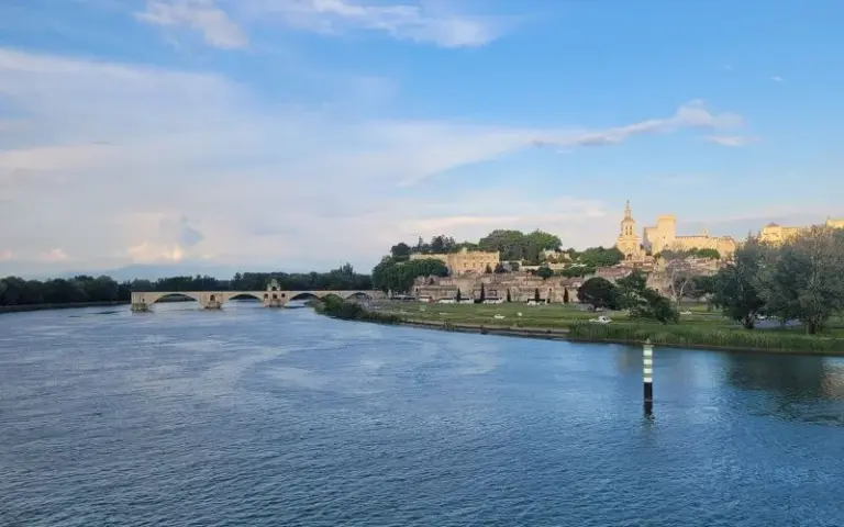 Stadtbesuch im bezaubernden Avignon 
