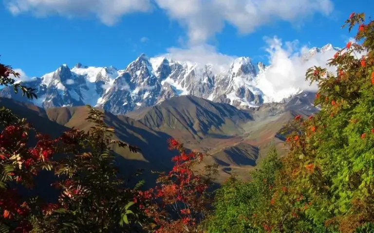 Wanderung zum Gorvashi-Pass