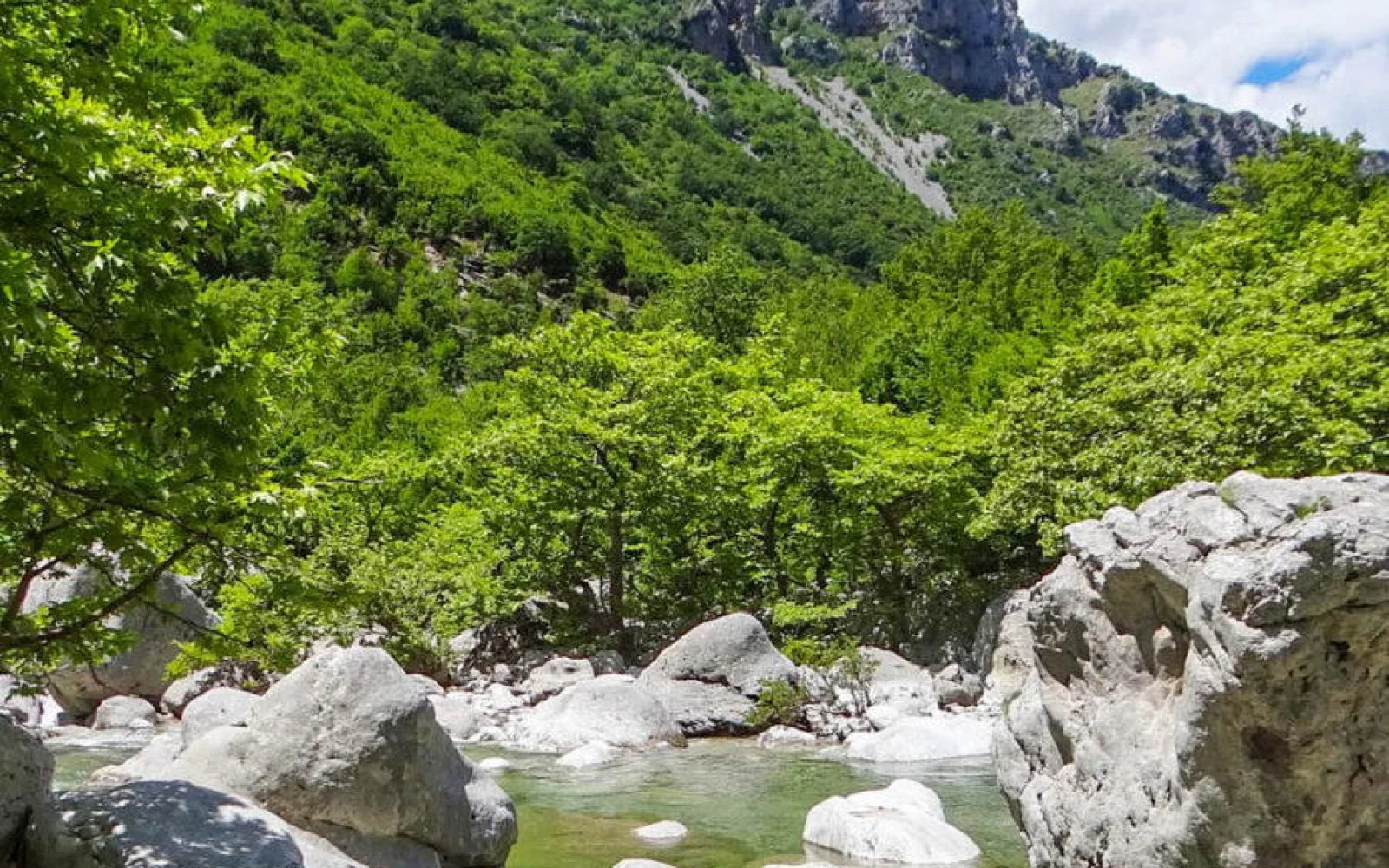 Das Epirus Gebirge ist wunderbar abwechslungsreich