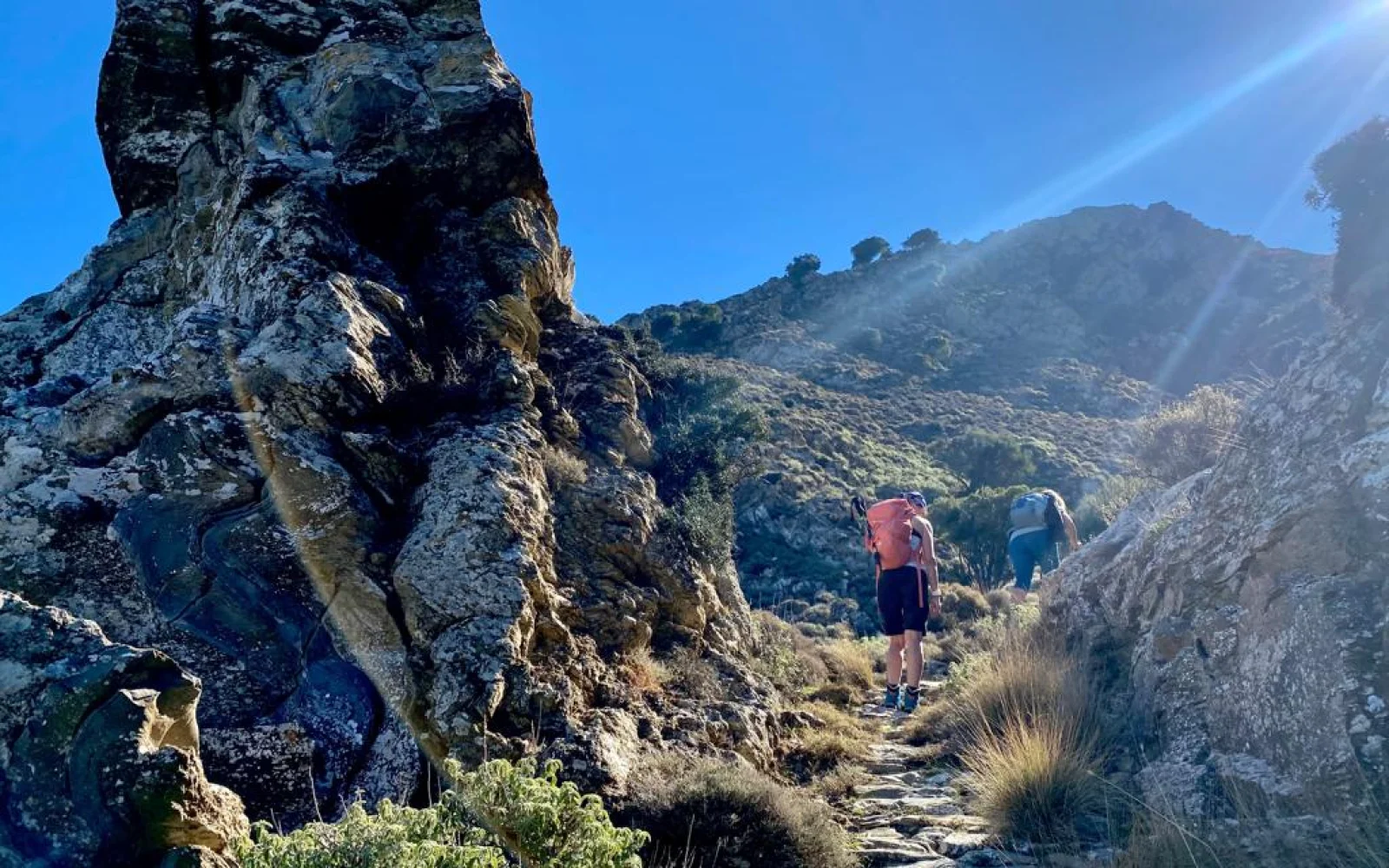 Pfade aus teils minoischer Zeit führen in die Bergwelt
