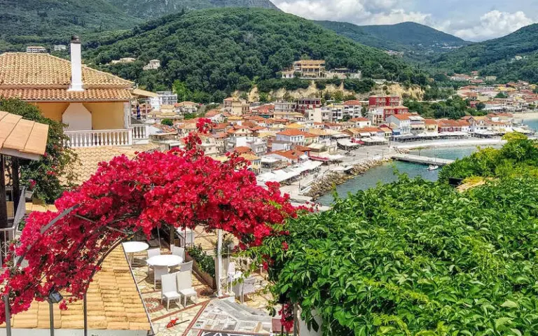 Küstenwanderung zur malerischen Kleinstadt Parga