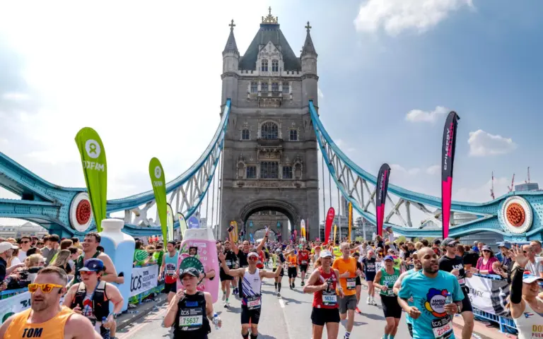 Die Tower Bridge zählt zu den Highlights der tollen Marathonstrecke.