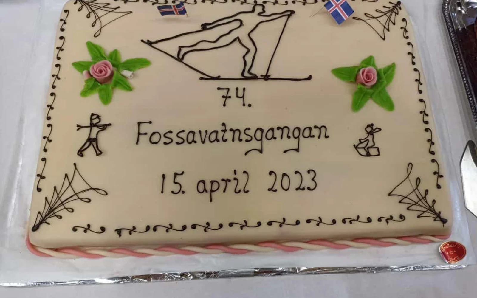 Berühmt: das liebevoll zubereitete isländische Kuchenbuffet nach dem Lauf