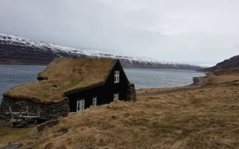 Spannende und erlebnisreiche Bustour von Flatery nach Reykjavik, Übernachtung in Keflavik