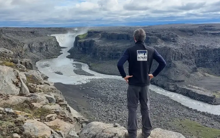 Canyon-Wanderung zum Dettifoss und Abenteuer Hochlandwüste
