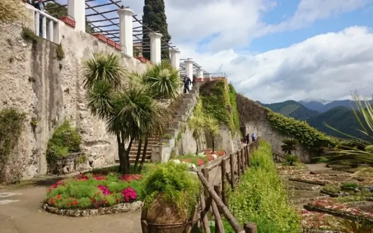 Gärten von Ravello, Wassermühlental und Amalfi