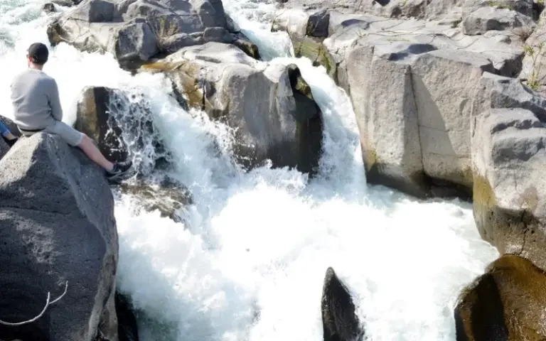 Zurück nach Sizilien und Wanderung zur Alcantara-Schlucht 