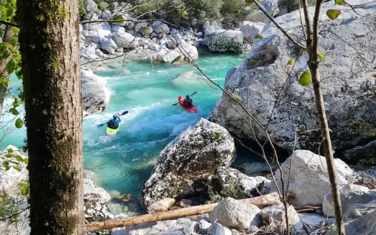 Weiter entlang der Soča nach Kobarid 