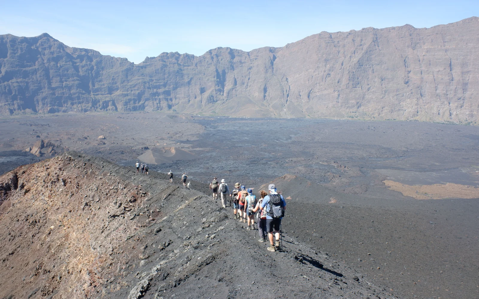 Insel Fogo: die Weite der Caldera im Blick