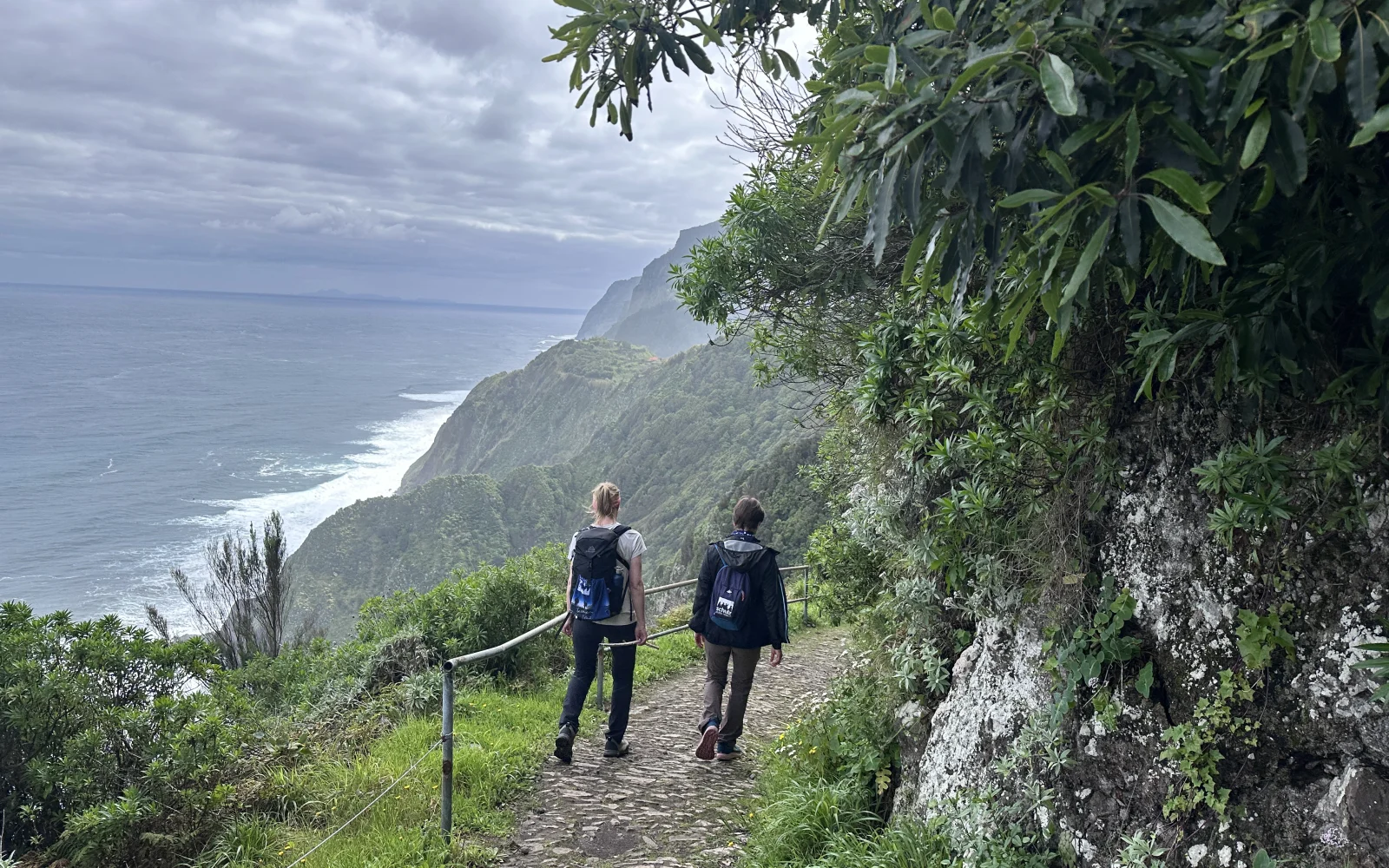 Steilküstenwanderung an der Nordküste