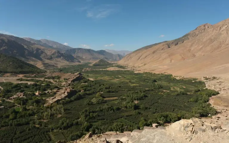 Besuch des Campus Vivante und Wanderung zum Panoramaplatz über dem Tal