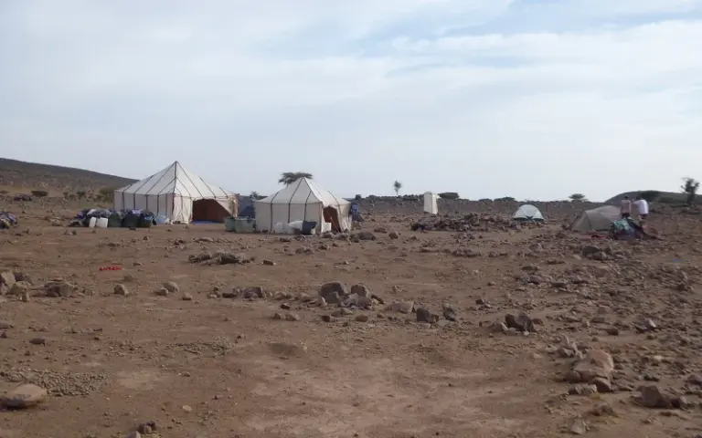 Beginn des Wüstentrekkings in der Sahara