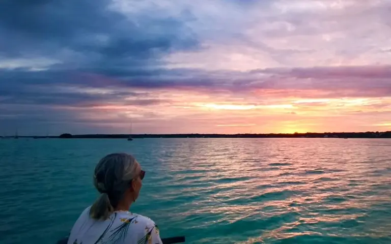 Baden in der Cenote Azul und Sonnenuntergang an der Laguna Bacalar