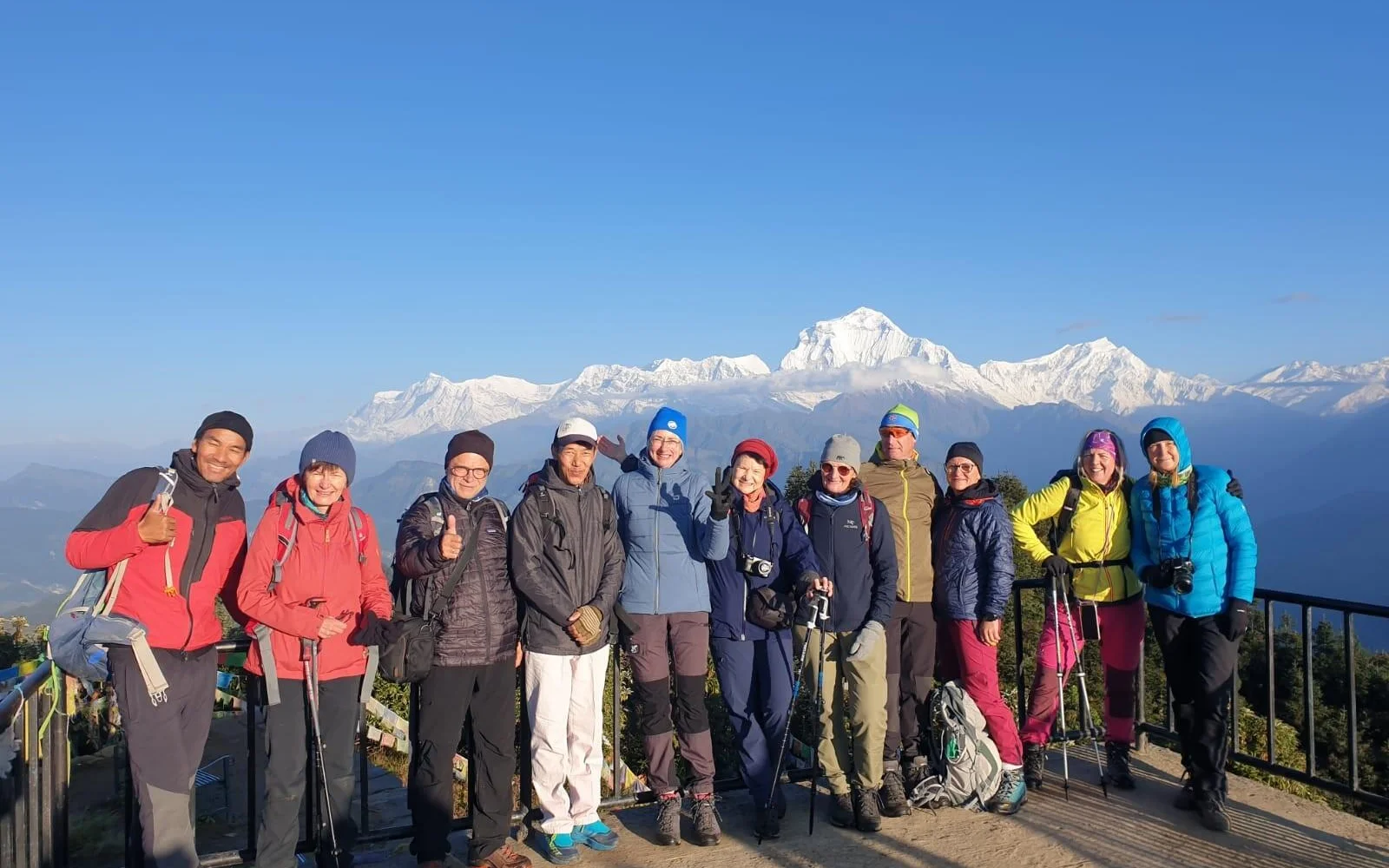 Unterwegs in kleiner Gruppe und bestens umsorgt vom nepalesischen Team
