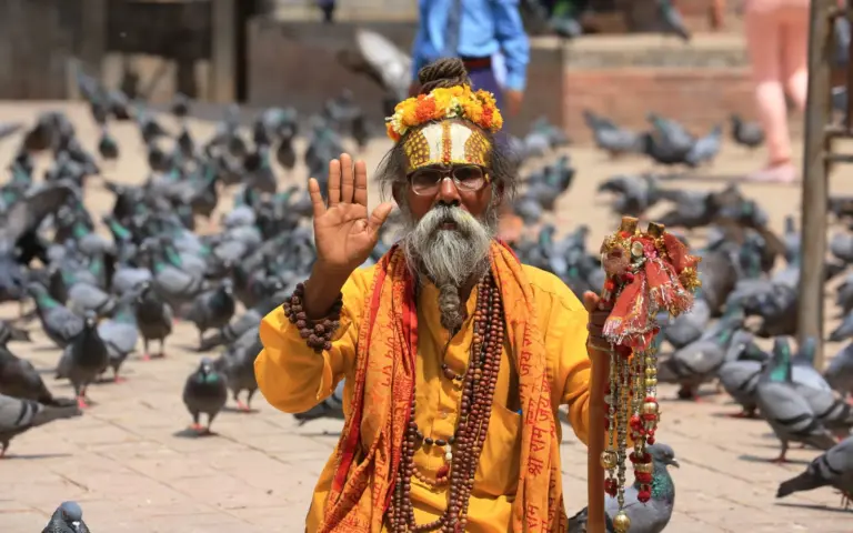 Namaste - Willkommen im Herzen des Himalaya (Foto: R. Lubiger).