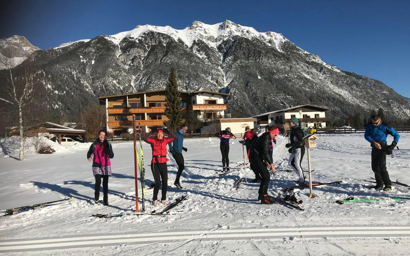 Unser Hotel Trofana in Leutasch liegt direkt an der Loipe