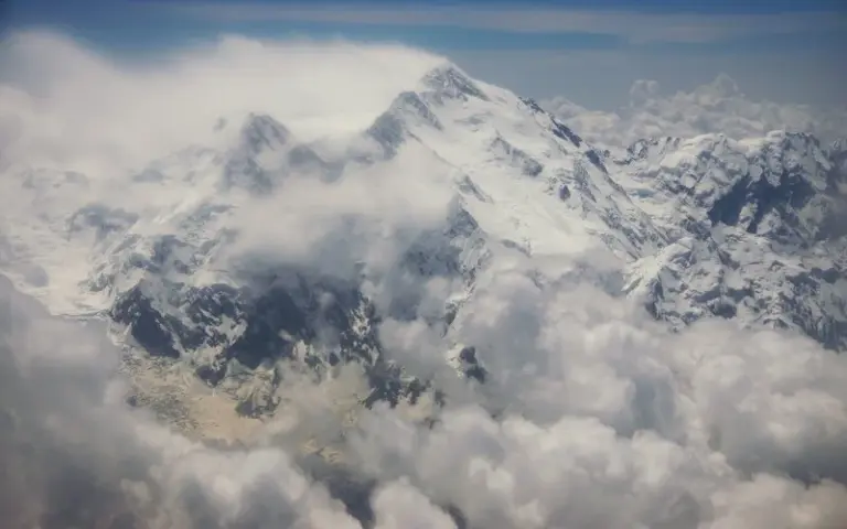 Ankunft in Pakistan und Flug nach Skardu