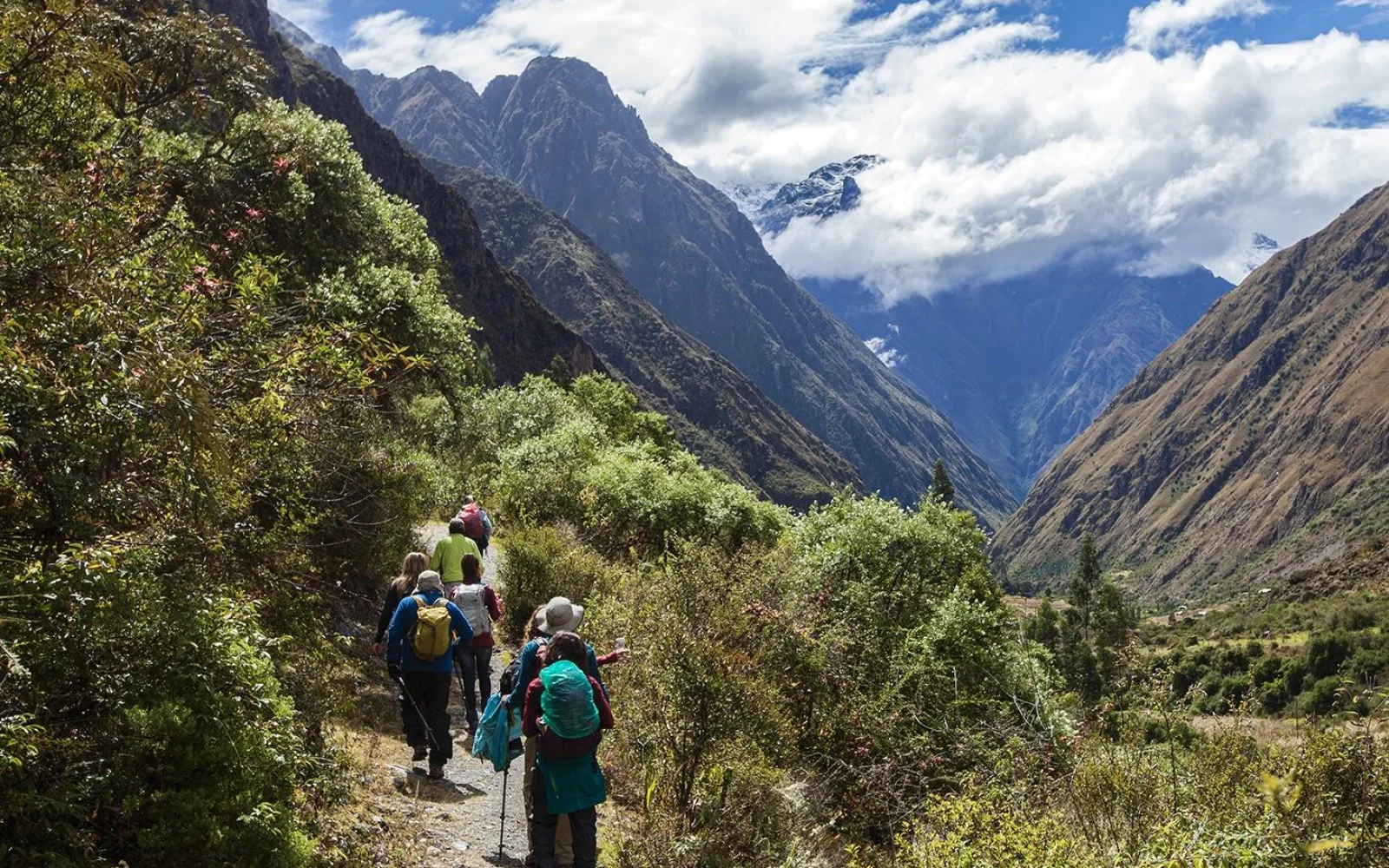 In einem Seitental des Salkantay Treks in völliger Abgeschiedenheit wandern