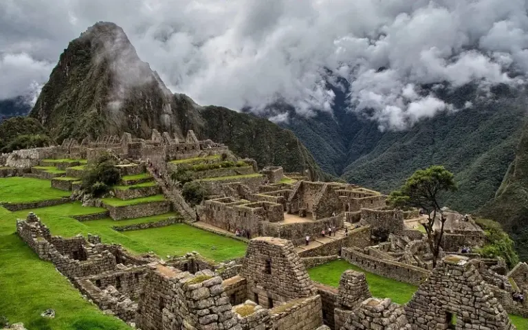 Besichtigung von Machu Picchu und Rückfahrt nach Cusco