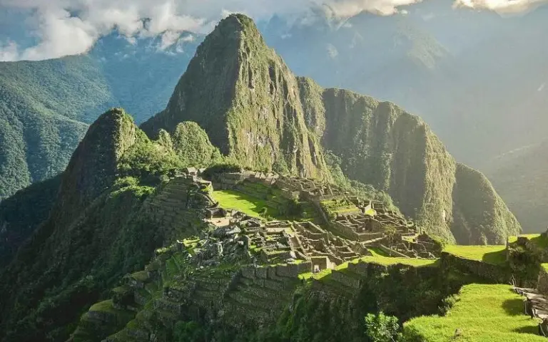 Besichtigung von Machu Picchu und abenteuerliche Bahnfahrt nach Cusco