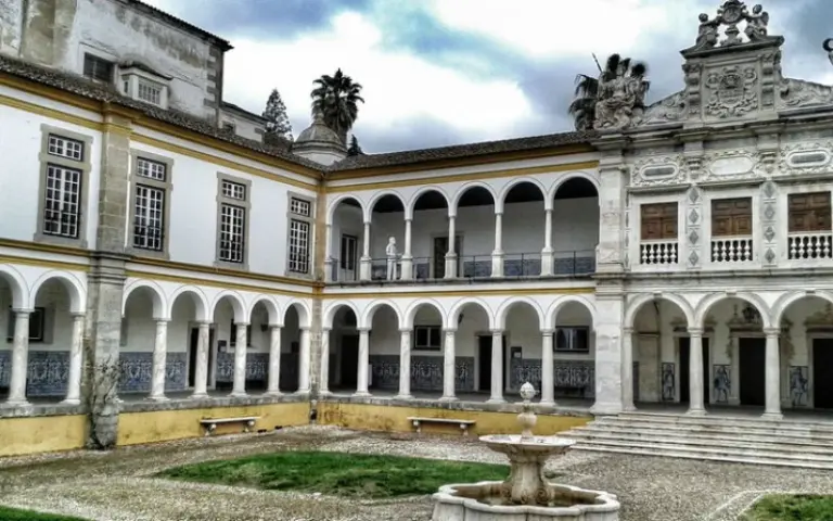 Ausflug nach Évora - in die zauberhafte Alentejo-Region (optional)