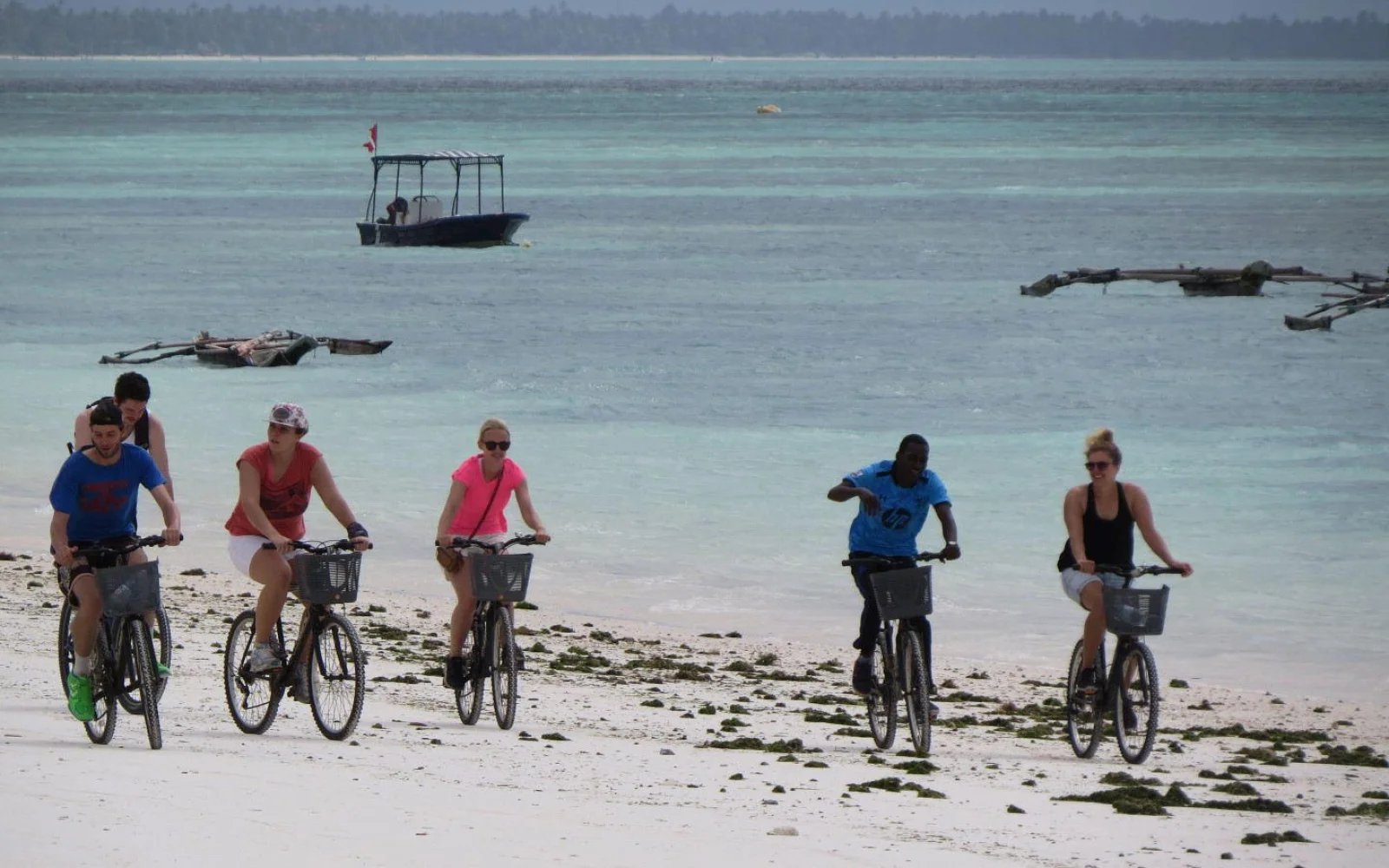 Sansibar - Mit dem Fahrrad zum Strand