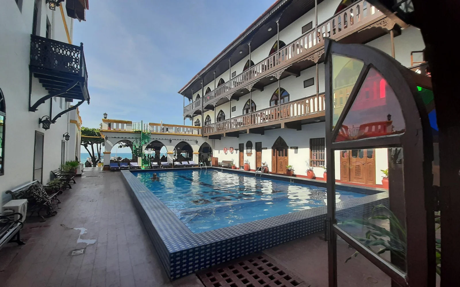 Unser 4-Sterne-Strandhotel in der historischen Altstadt von Stown Town ist eine Augenweide