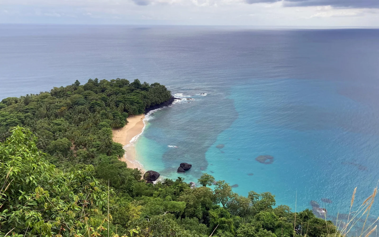Malerischer Blick auf die Praia Banana