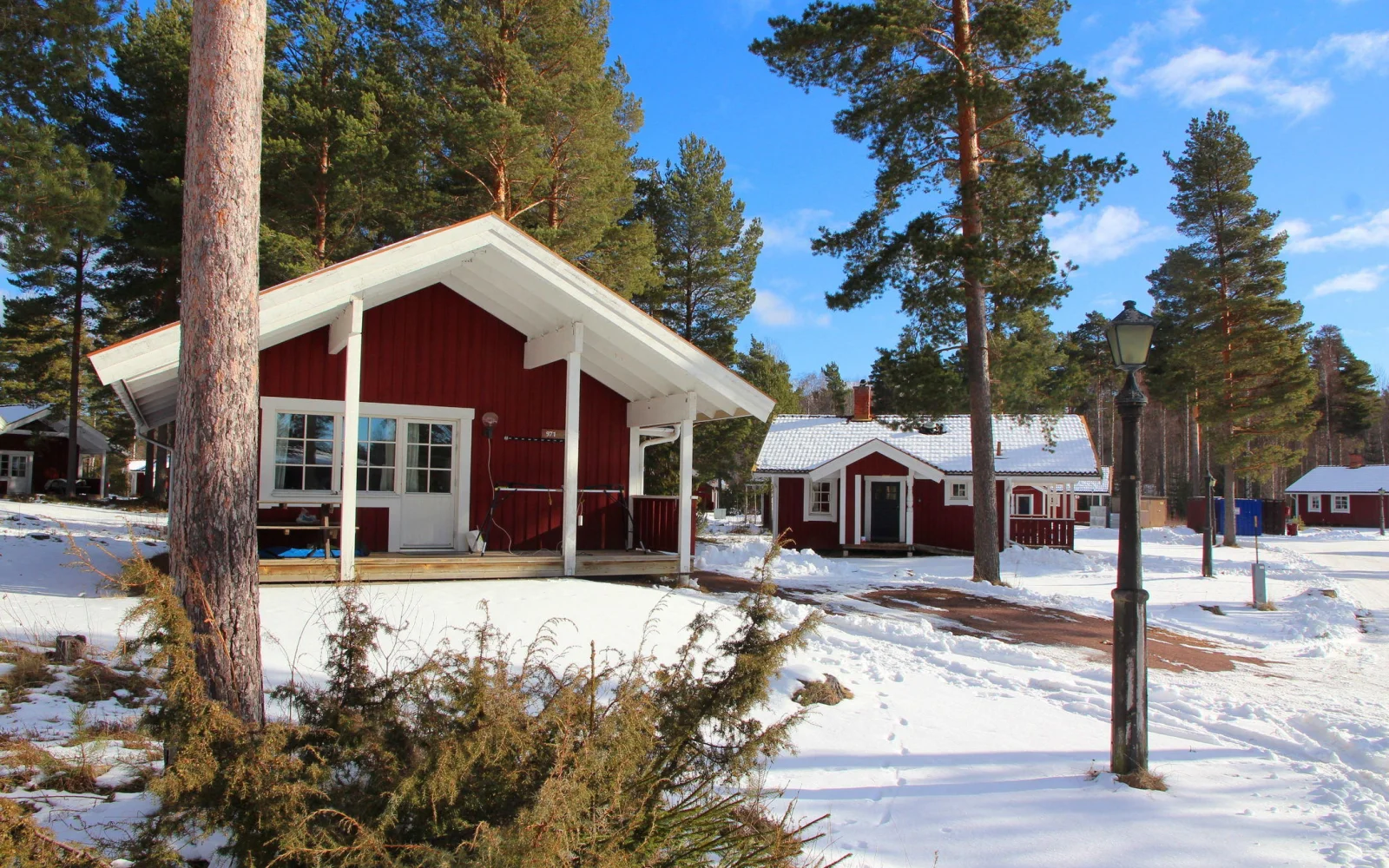 Unser "Basislager" -  das idyllisch gelegene Hüttendorf in Rättvik