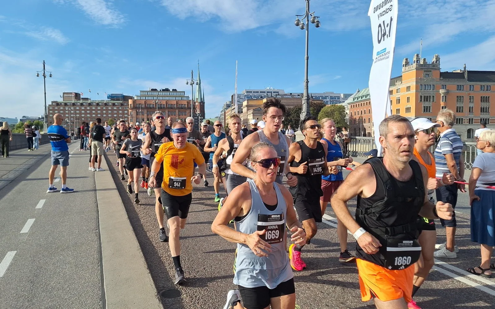 Lauf mit Pacemakern zur Orientierung an Zielzeiten