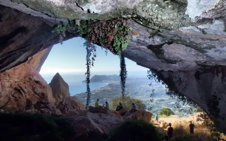 Die Aitana "Klassiker": Wanderung zum "Fenster zum Meer" 