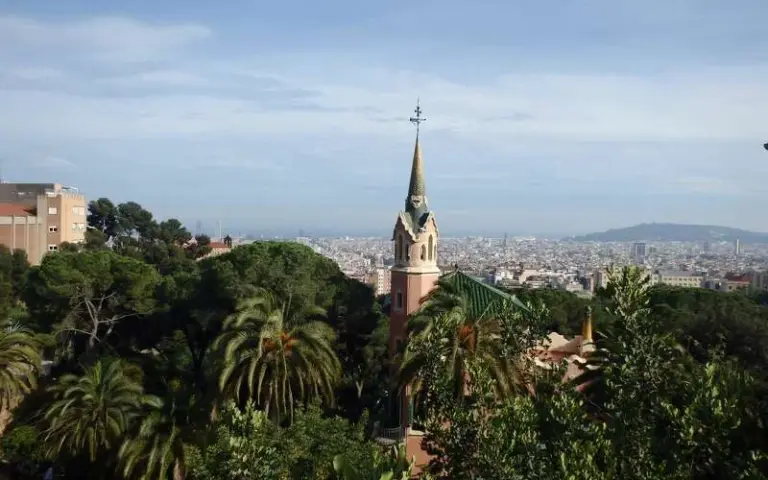 Park Güell mit großartiger Sicht auf Barcalona und/oder Zeit zur freien Verfügung