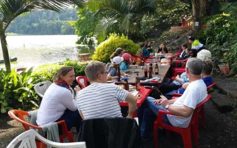Projektbesichtigung mit Wanderung um den Duluti -See